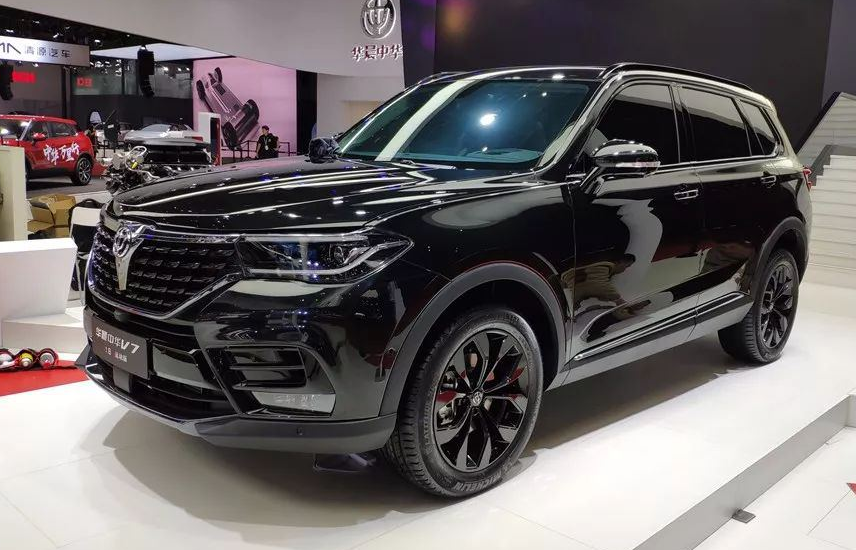 国产"黑武士"suv,原厂自带bmw标志!可惜12万出头卖不动