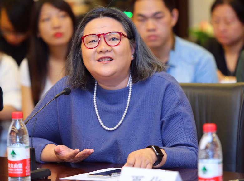 55岁北京普通市民李国庆何时能长大?当当网俞渝呵斥洪晃胡说八道