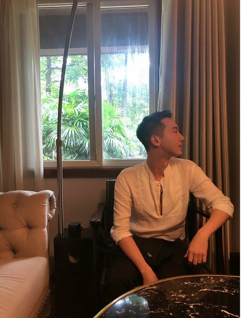 张镇宇对待音乐必须认真又专业