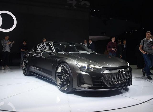 多款个性限量跑车/宝马7系大鼻孔？