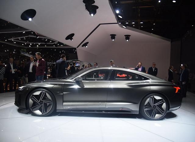 多款个性限量跑车/宝马7系大鼻孔？