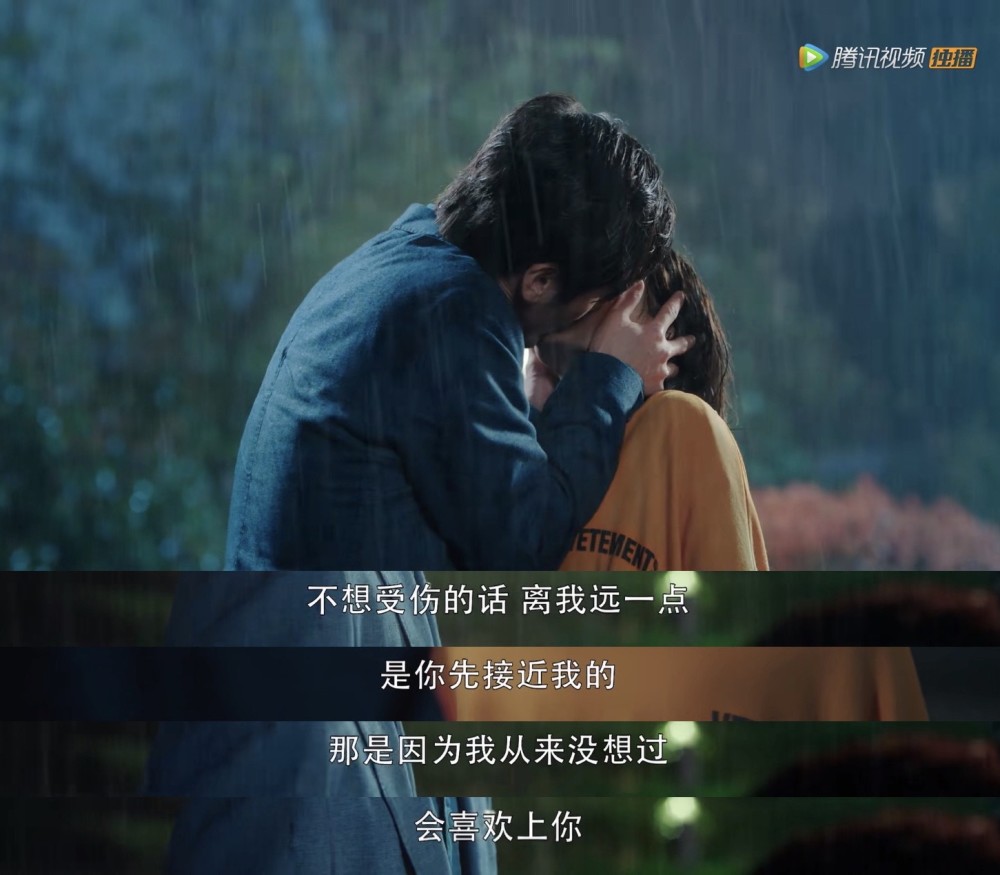 再到热播剧《蓬莱间》中的雨中表白热吻,白宇对于不同角色的吻戏有着