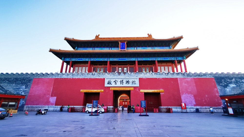 图说北京明清两朝皇宫紫禁城的北门神武门原来是报时之门和后妃专用门