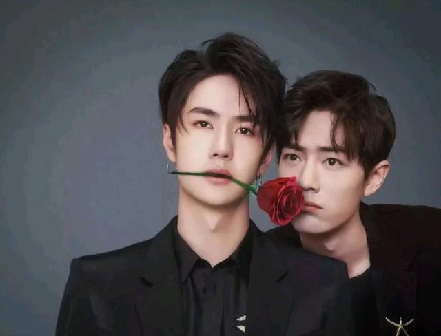 姚安娜追星王一博,网上晒合照之后,网友:我不配