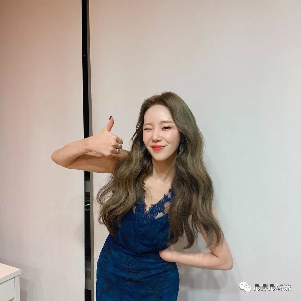nancy 奶昔女士这段时间一直饱受发福的困扰,好在妹妹对自己高标准严