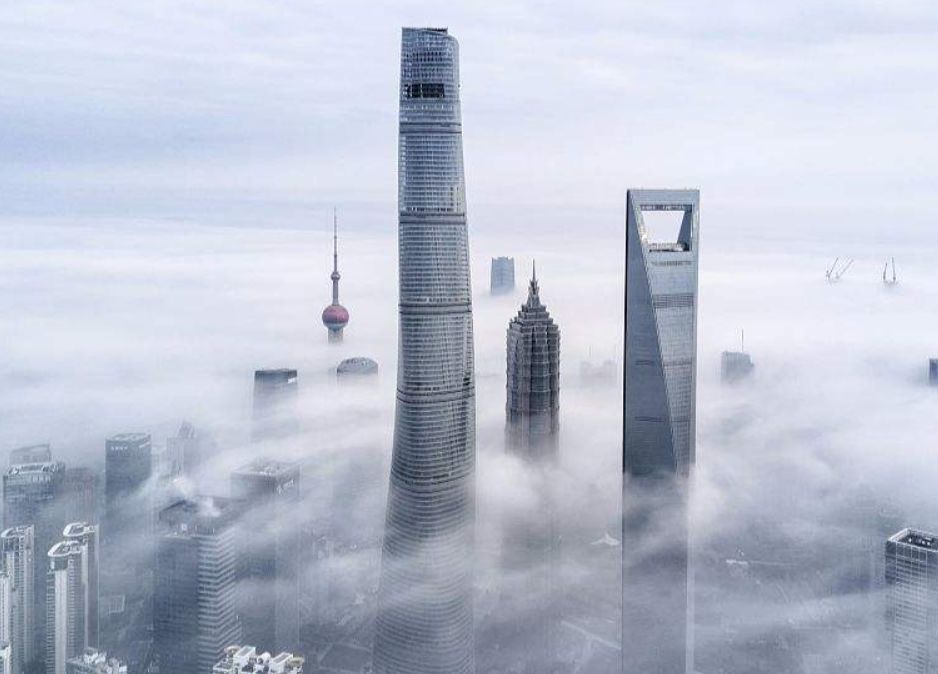 上海中心大厦(shanghai tower),是中华人民共和国上海市的一座巨型