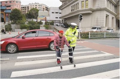 上海60人口_上海各区人口图