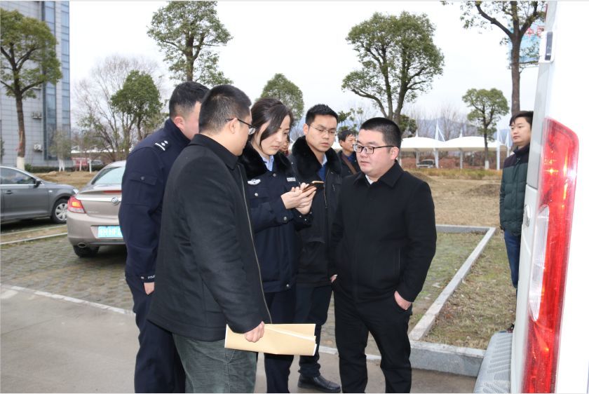 安徽潜山农村商业银行股份有限公司 (以下简称"农商行")诉潜山县九金