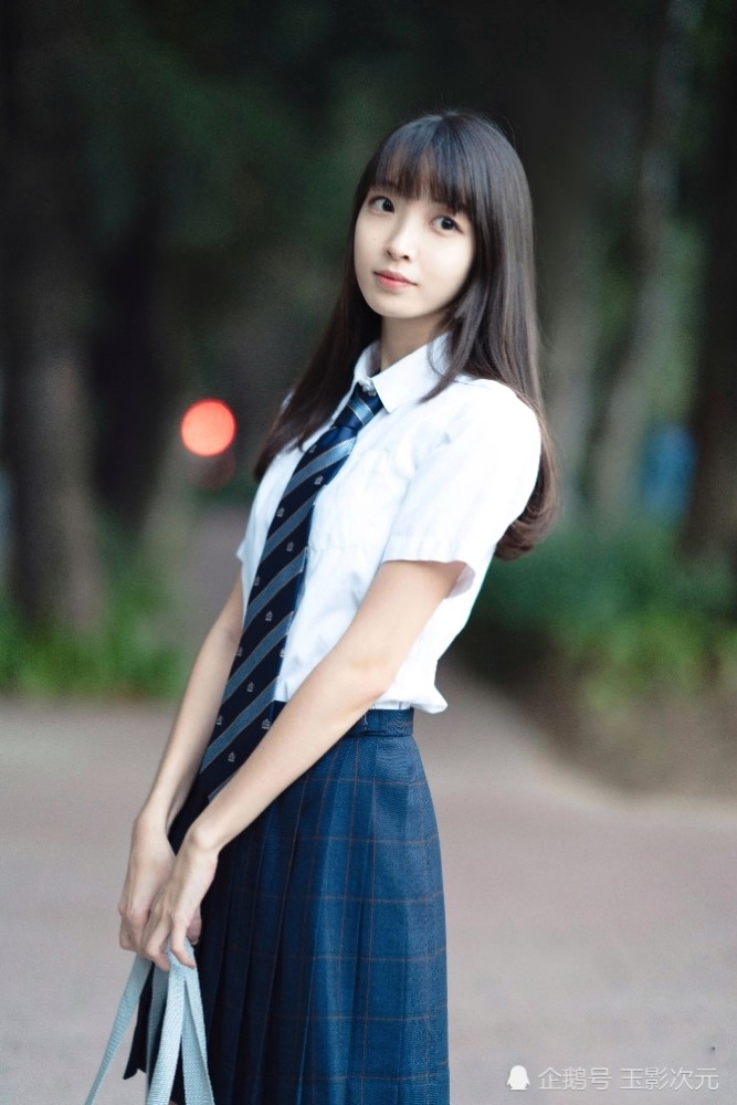 jk制服:在漫展快要结束时遇见的小姐姐