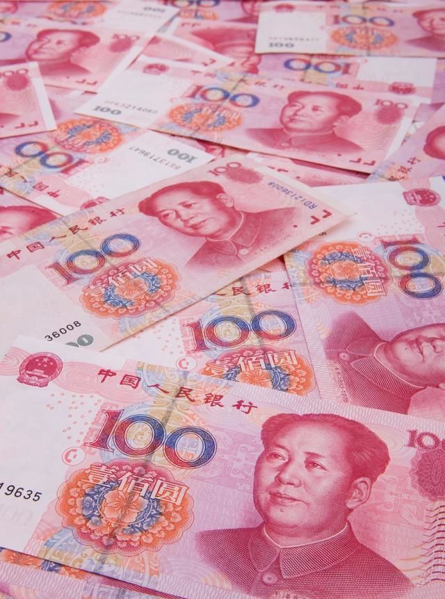 比较有福气的生肖,到晚年有享不完的财运,数钱数到抽筋!