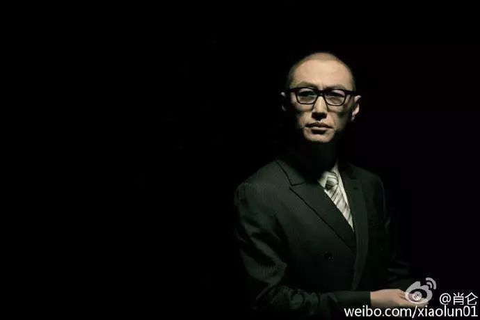 在中国广告届,肖仑是绕不过去的一代icon.