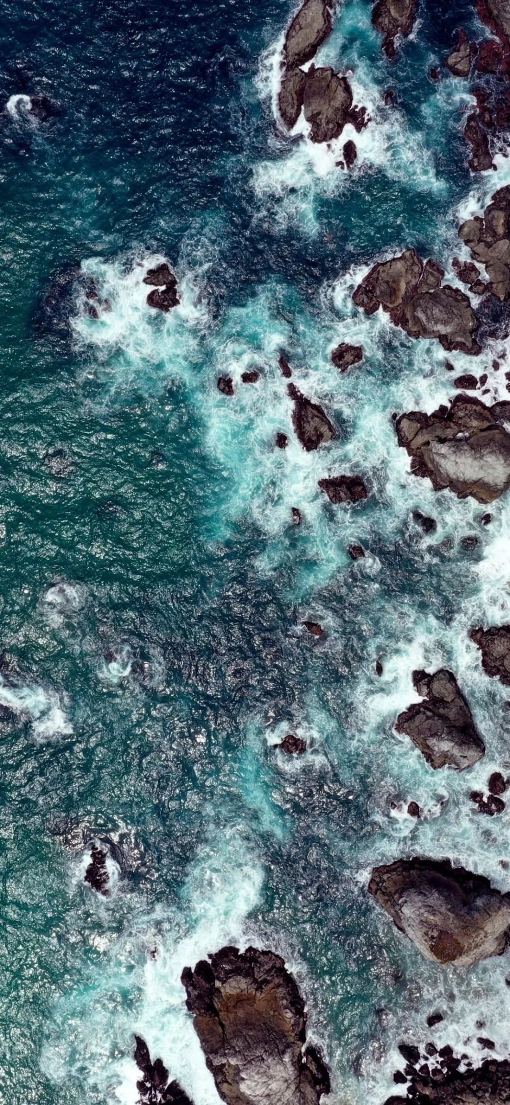 iphone原始壁纸浪花,苹果沙滩壁纸超清 iphone壁纸:礁石浪花壁纸