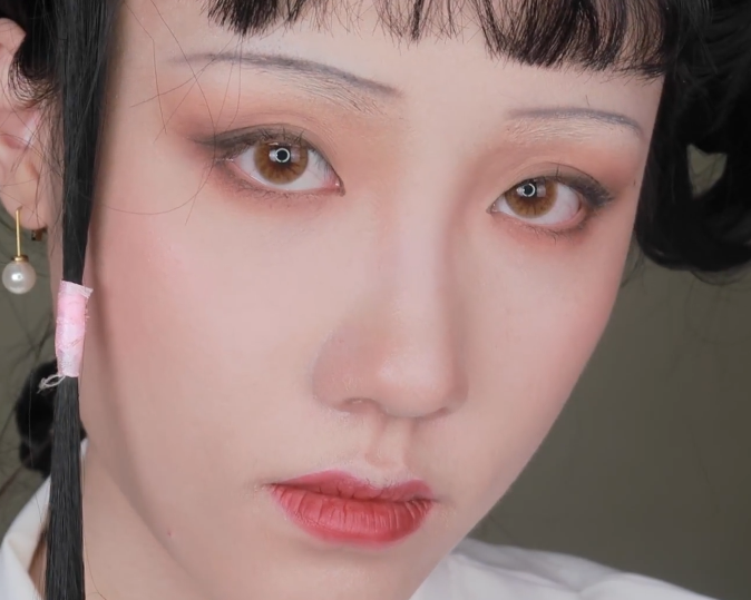 小姐姐仿妆"林黛玉,开头:一般般,看到成果:不要贾宝玉跟我走