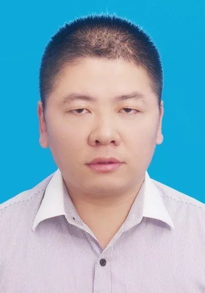 丁小亮