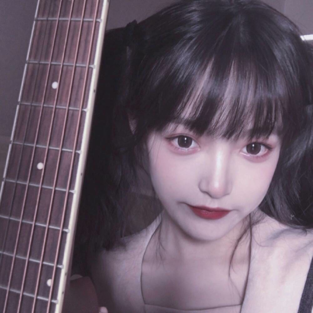 少女心爆棚的头像:我还是很喜欢你,云追着风,不问所起