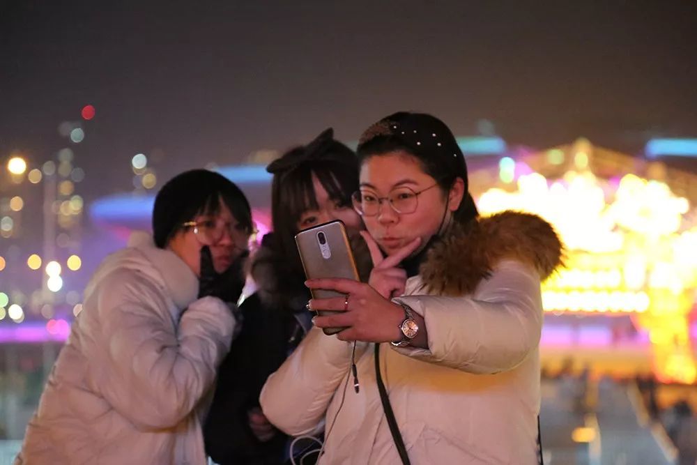 昨晚南湖放烟花,你有看到!高清大图来了,美翻了!