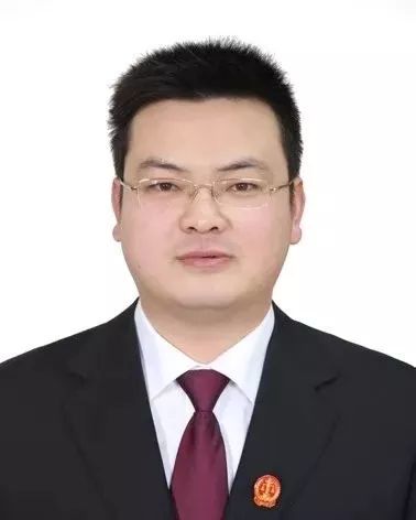 突染 目前的险