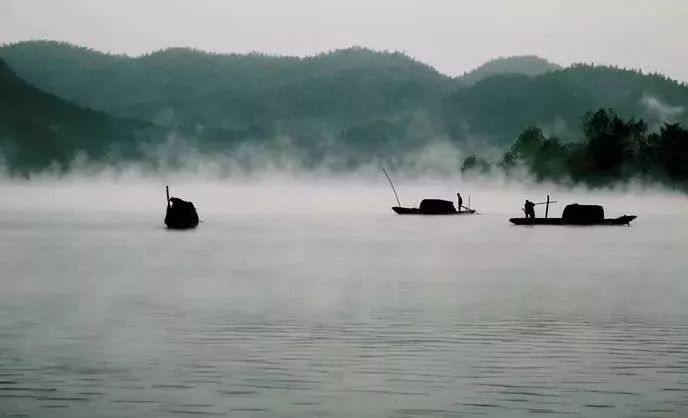 就让我们随着笛声,去看看湘江的春景——《春到湘江》