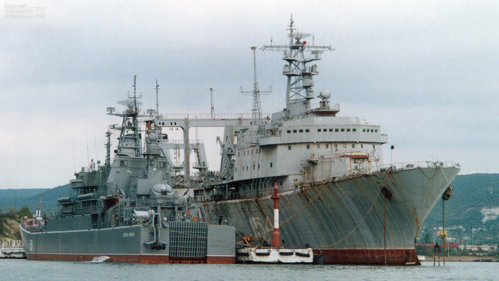 中国伸出援手!俄罗斯海军苦等几十年,终于迎来新一代补给舰服役