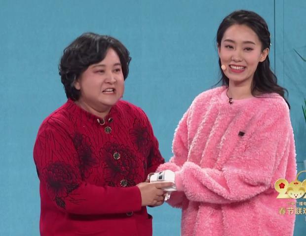 沈腾岳云鹏贾玲已成央视春晚砥柱中流,齐名的宋小宝为何不见踪影