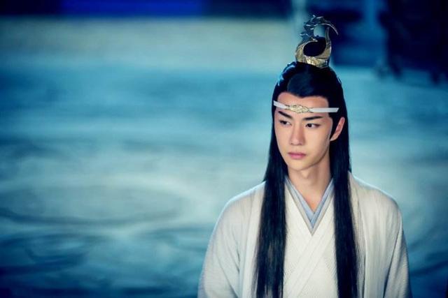 冯绍峰扮蓝忘机惨遭颜值滑铁卢!对比跟赵丽颖