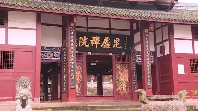 毗卢寺村位于安居区白马镇以西5公里,因古刹毗卢禅院而得名.