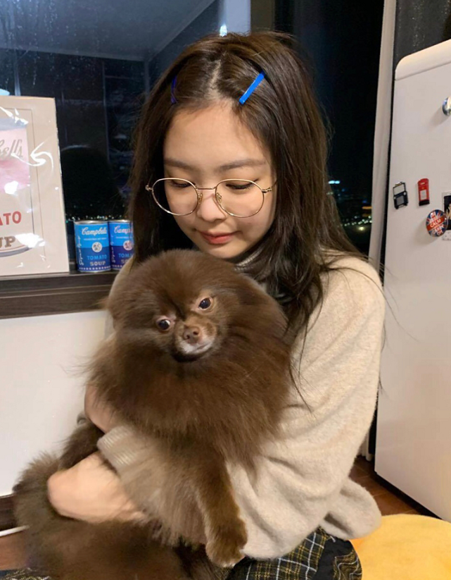 jennie解锁"蛋卷头",马上就觉得羊毛卷low了