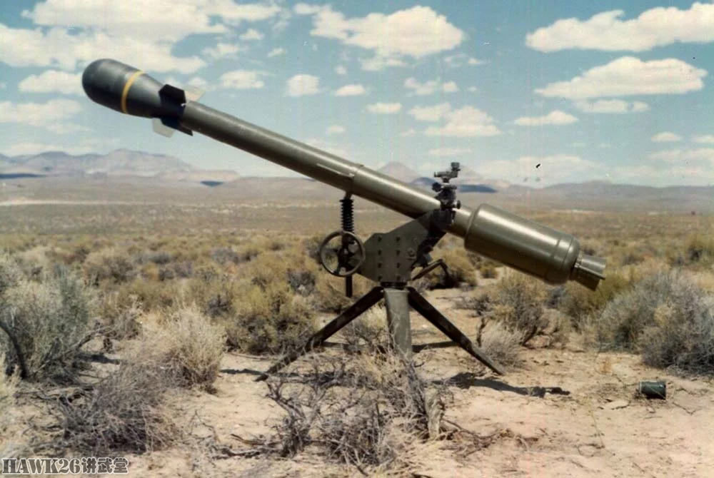 世界最小的核武器是什么?用无后坐力炮就能发射 真是自杀武器吗