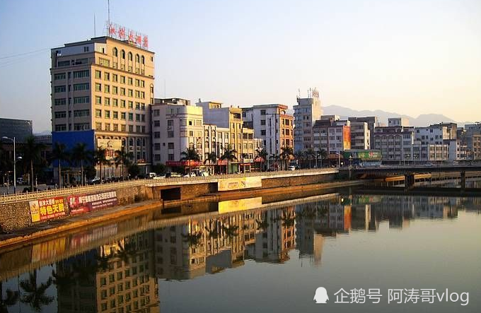 梧州经济总量_梧州的经济变化图(3)