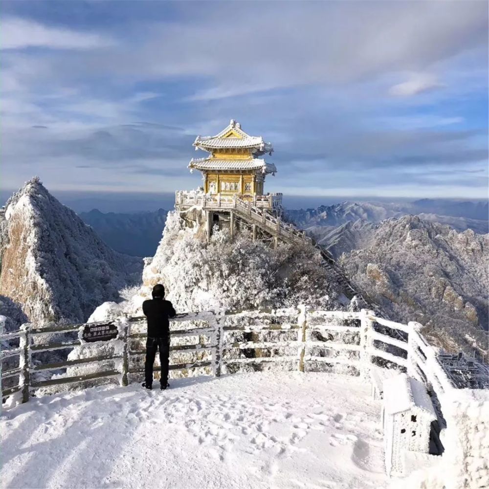 下雪啦2021年老君山第一场雪真的来了