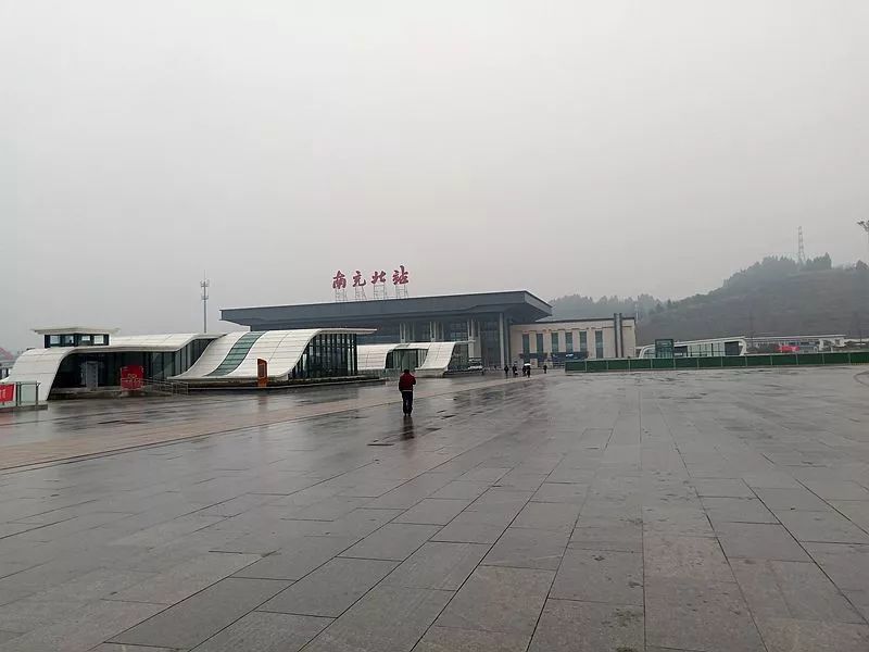 今天南充火车北站比较冷清,出行的人比较少!