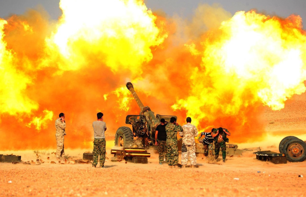 政府军展开猛烈的炮火反击此前,叙利亚叛军袭击了伊德利卜省冲突降级