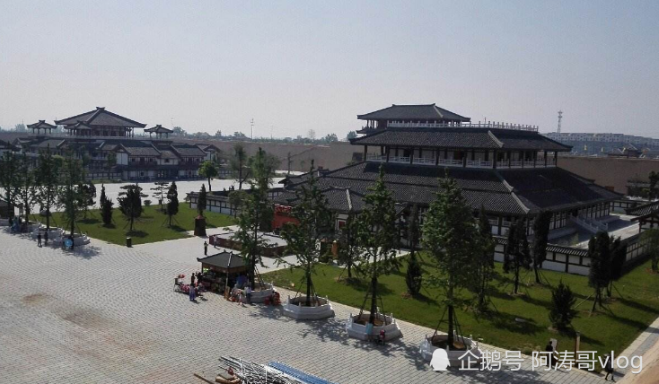 包头固县人口_包头人口变化趋势图(2)