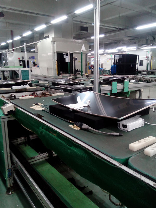 ���ϸ�ְѧ������ǿ��ʵϰ��ҹ�࣬У��������ʵ