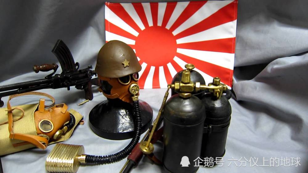 二战兵器全集,日本93式和100式单兵火焰喷射器