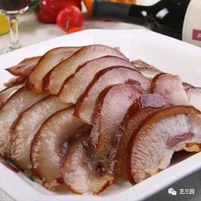 猪头肉大米饭