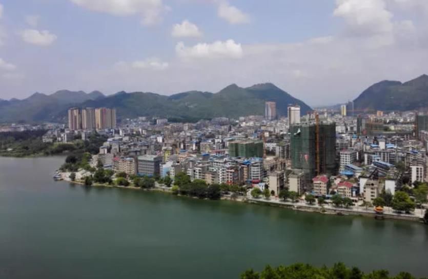 湖南人口最多的镇_湖南人口最多的镇,超过14万,比韶山市人口还多