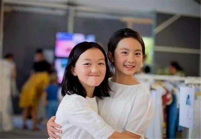 李嫣直视"兔唇"缺陷,看到自画像,网友:被咬过的苹果也美丽