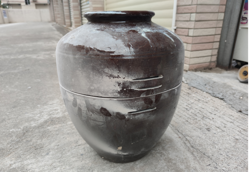 土罐子土坛子酒缸如何改装成诱蜂罐,小哥整理给你