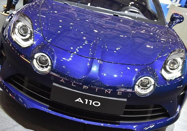 来自法国的小众跑车雷诺alpine a110,复古也能成为一种时尚