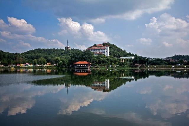 绵阳去年经济总量_绵阳经济开发区规划图(2)