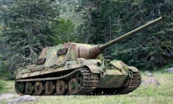 失败的末日战车——德国"猎虎"反坦克歼击车