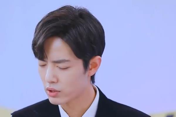 王一博被问及对肖战的印象,他的回答让人接受不了,战哥要打人了