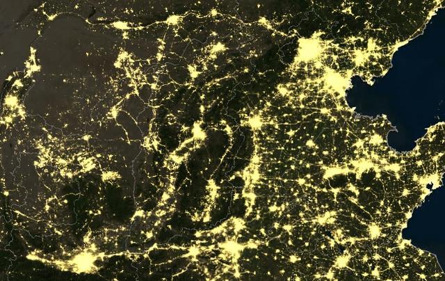 最新中国夜光图:京津晋冀鲁豫长三角珠三角很亮