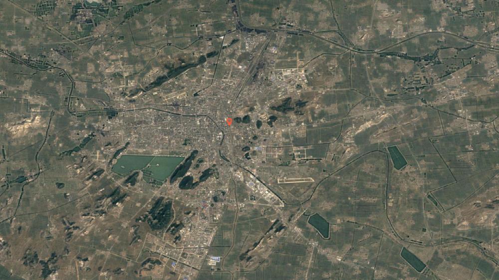 简单从1984年的卫星地图来看,徐州市城区已经有了一定的规模,相比较同