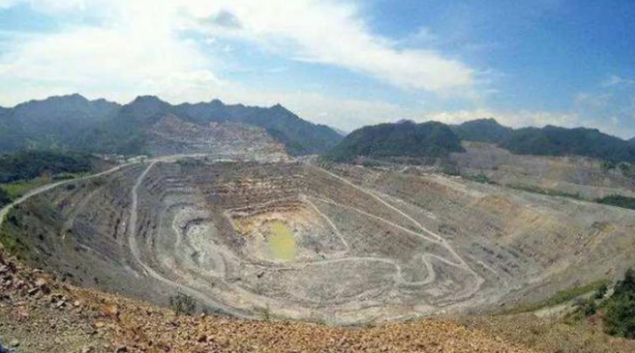 厉害中国大批专家赶赴河南栾川发现200万吨钼矿资源