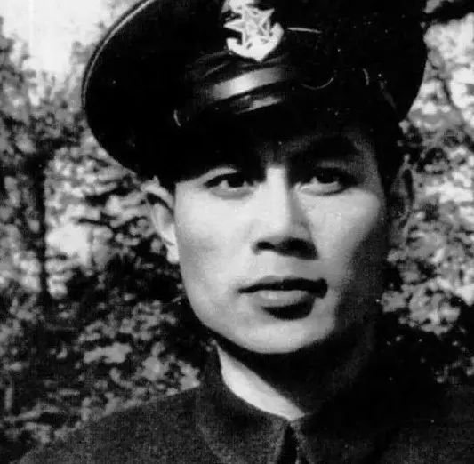 新中国培养的帅哥影星:达奇,张勇手,杨在葆,梁波罗,达