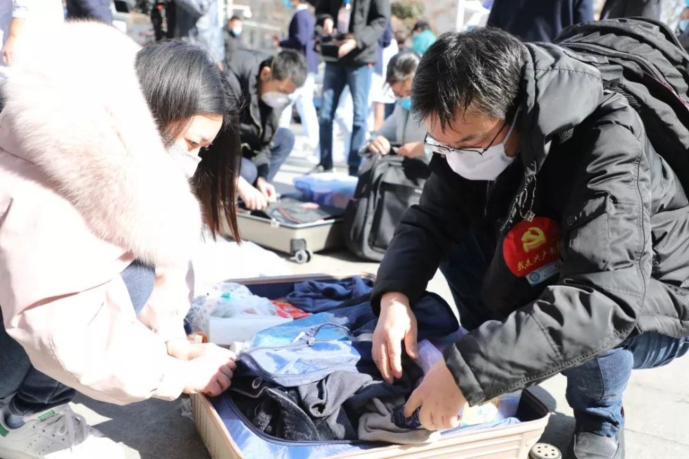 与时间赛跑"逆行者"也有牵挂心血管内科六病区副主任医师毛治尉