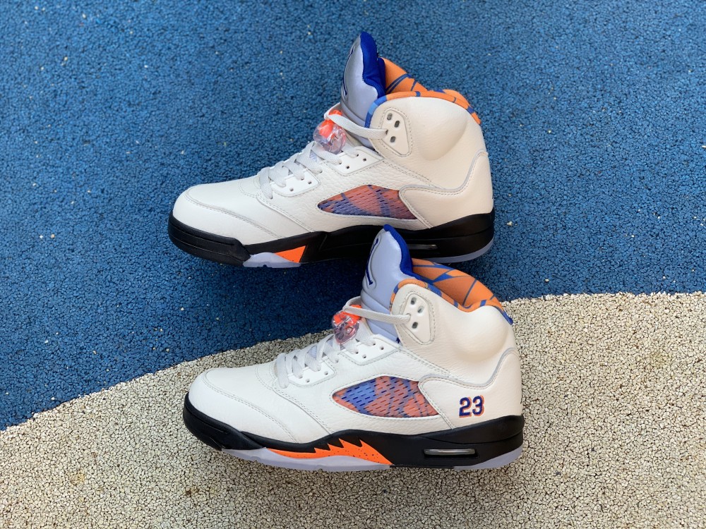 尼克斯专属反光篮球鞋,air jordan 5 "纽约国际航班"开箱