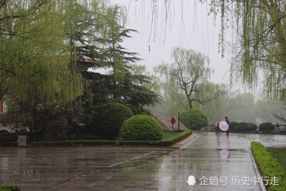 清明时节雨纷纷